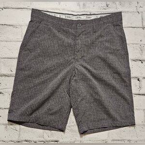 Sunice Men's Casusl Gray Checkered Golf Shorts